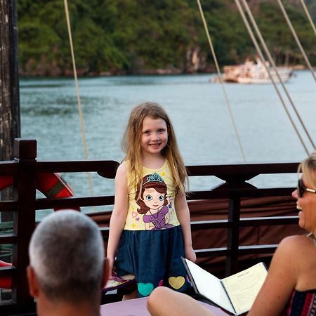 Pelican Classic Cruise Ha Long Exterior foto