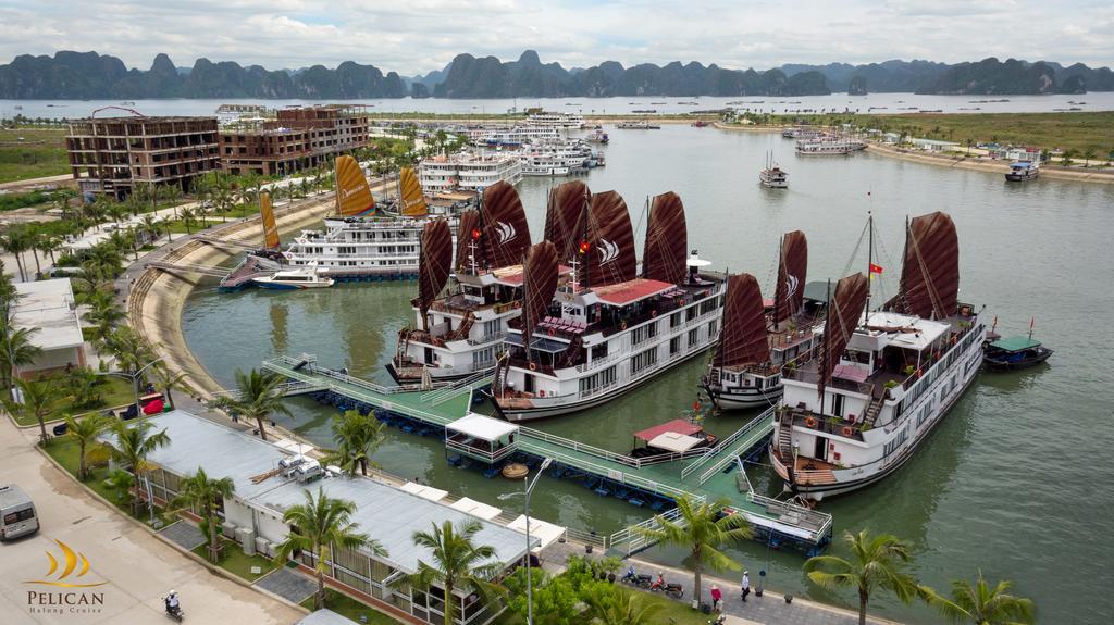 Pelican Classic Cruise Hotel Ha Long Exterior foto